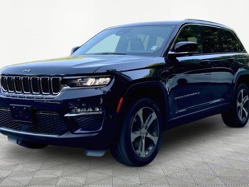 Used 2024 Jeep Grand Cherokee Limited 4xe AWD/4WD image 3