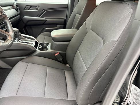 Used 2024 Chevrolet Colorado Trail Boss w/ Advanced Trailering Package image 25