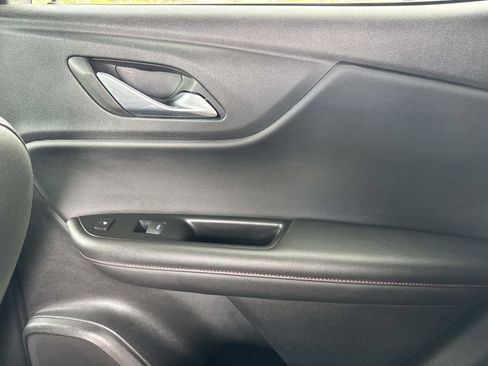 Used 2021 Chevrolet Blazer RS w/ Enhanced Convenience Package image 15