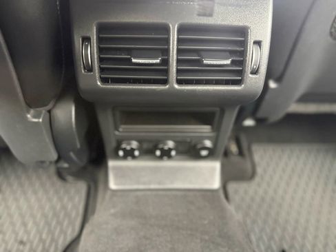 Used 2019 Jaguar F-PACE Prestige image 39