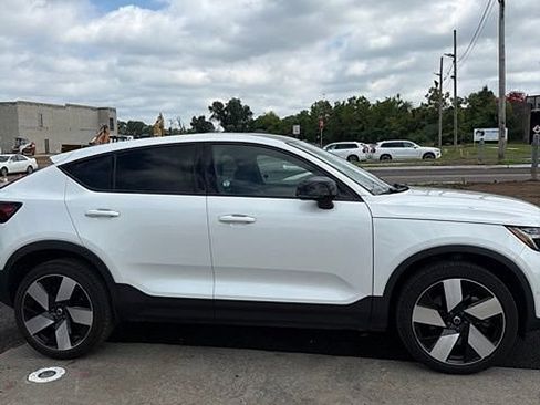 Used 2023 Volvo C40 P8 Recharge Plus AWD/4WD image 3