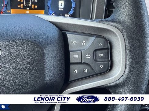 Used 2025 Ford Bronco Badlands image 30