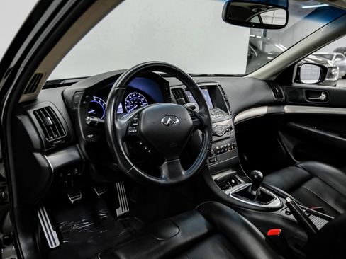 Used 2013 INFINITI G37 Sport image 2