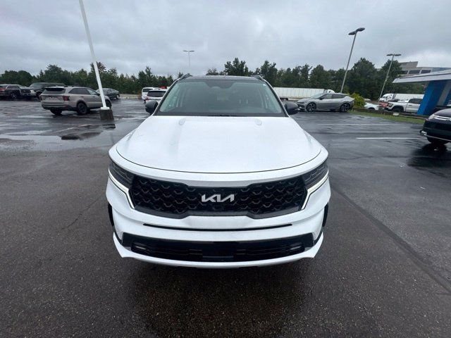 Used 2023 Kia Sorento SX AWD/4WD image 2