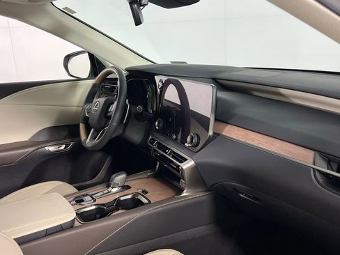 Used 2024 Lexus RX 350 Premium image 31