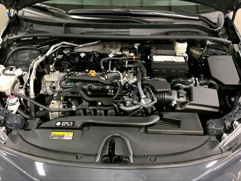 Used 2024 Toyota Corolla LE FWD image 32