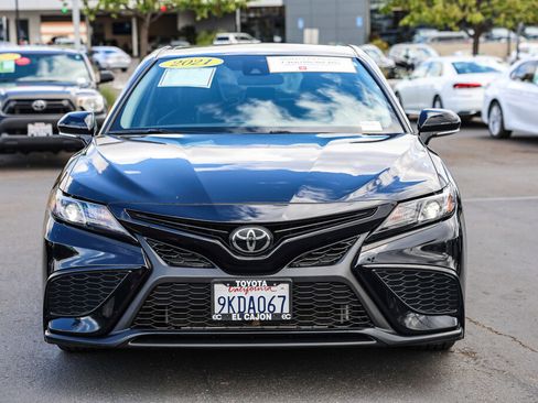 Certified 2024 Toyota Camry SE w/ Blackout Package (TMS) image 17