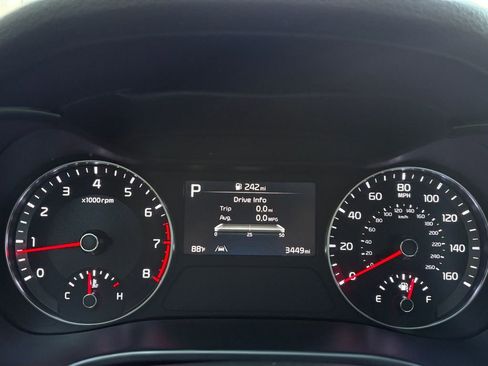 Used 2024 Kia Forte LXS w/ LXS Technology Package image 14