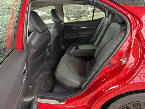 Used 2024 Toyota Camry XSE w/ Navigation Package image 7