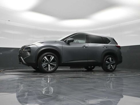 Used 2024 Nissan Rogue SL image 21