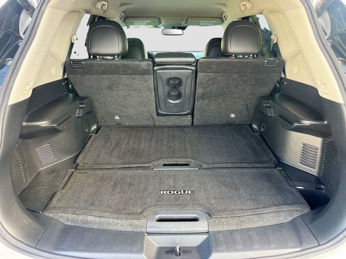Used 2019 Nissan Rogue SL FWD image 27