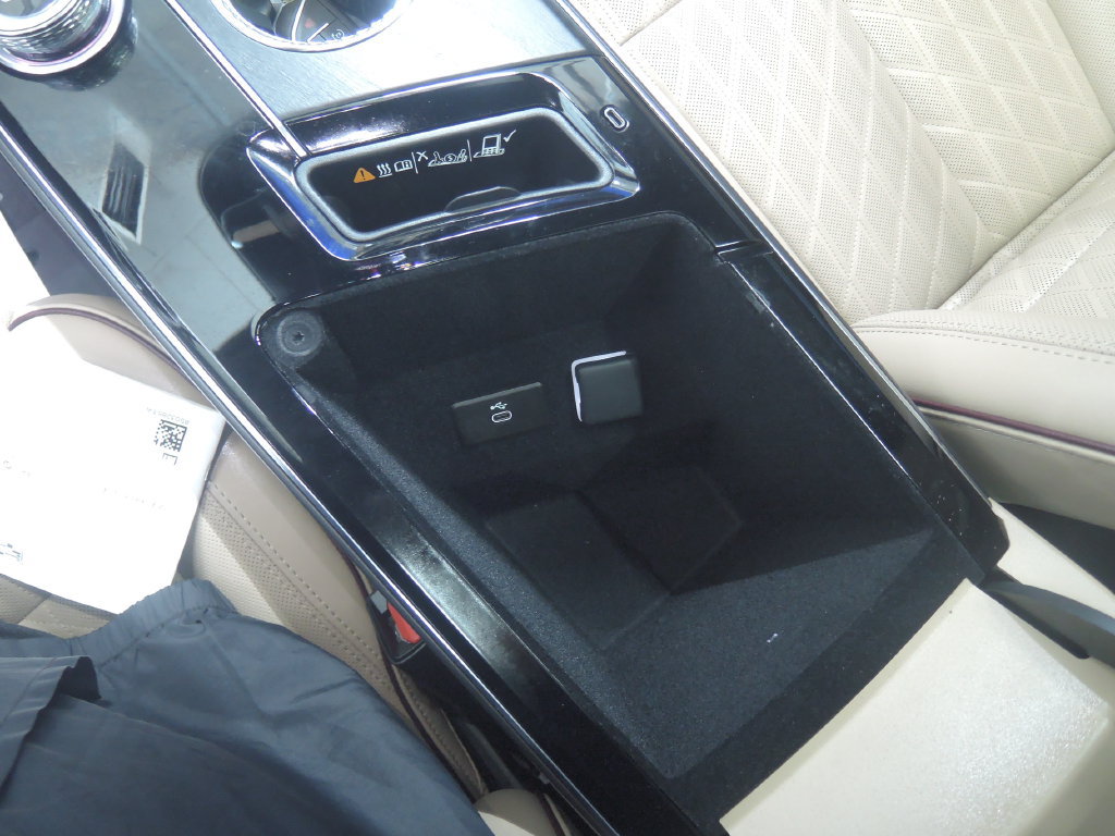Used 2026 Cadillac Lyriq Signature Luxury w/ Nappa Leather Package AWD/4WD image 26
