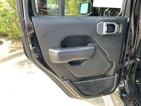 Used 2020 Jeep Wrangler Unlimited Sport S image 15