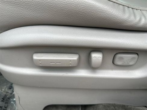 Used 2016 Honda Odyssey EX-L image 18