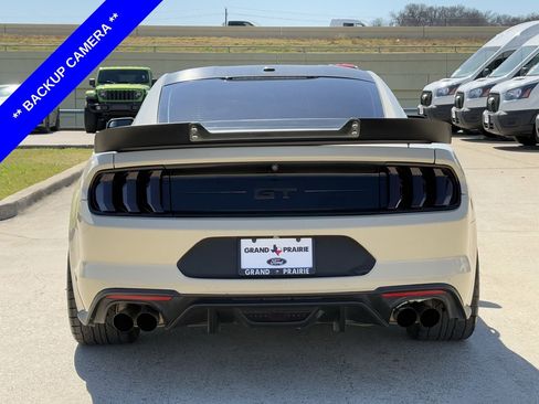 Used 2018 Ford Mustang GT Premium image 7