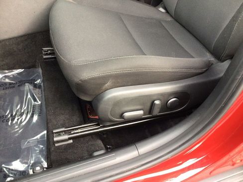 Used 2025 Hyundai Kona SEL image 18