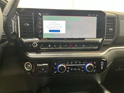 New 2025 GMC Sierra 3500 SLT image 10