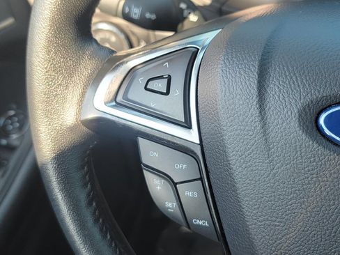 Used 2024 Ford Edge SEL AWD/4WD image 18