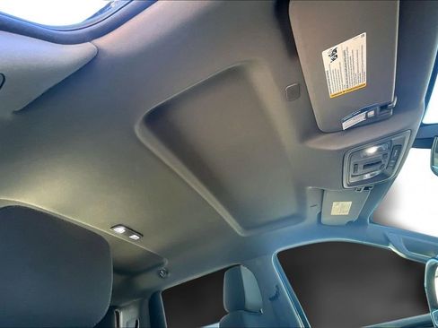 Used 2020 Chevrolet Silverado 1500 LT w/ All-Star Edition image 28