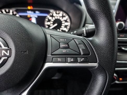 Used 2024 Nissan Altima 2.5 SV image 20