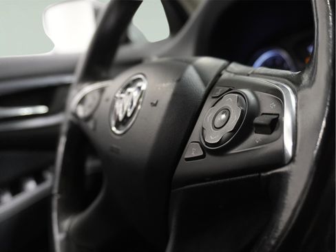 Used 2020 Buick Enclave Essence w/ Sound and Sites Package image 26