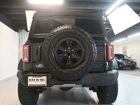 Used 2023 Ford Bronco Wildtrak AWD/4WD image 16