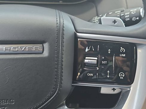 Certified 2023 Land Rover Range Rover SV AWD/4WD image 23