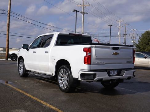 Used 2022 Chevrolet Silverado 1500 High Country w/ Technology Package image 5