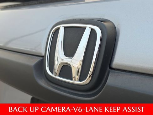 Used 2021 Honda Passport Sport image 9