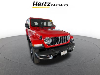 Used 2025 Jeep Wrangler Sahara