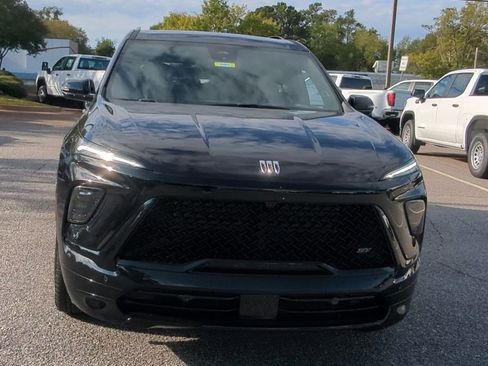 Used 2025 Buick Enclave Sport Touring w/ Super Cruise Package image 3