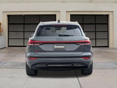 New 2027 Audi SQ6 e-tron Premium Plus AWD/4WD image 4