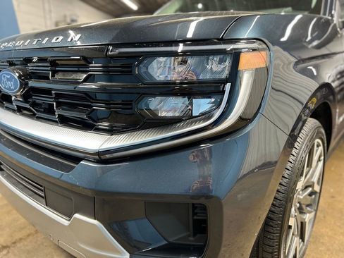 New 2026 Ford Expedition Max Platinum w/ Platinum Ultimate Package AWD/4WD image 6