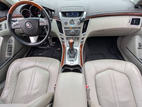 Used 2011 Cadillac CTS Luxury RWD image 14