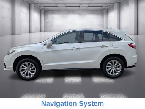 Used 2018 Acura RDX w/ Technology Package image 2