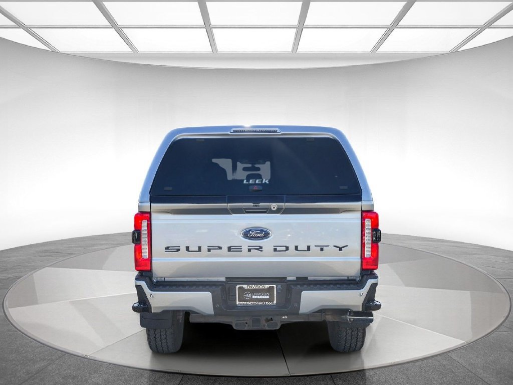 Used 2023 Ford F250 Lariat w/ Sport Appearance Package AWD/4WD image 4