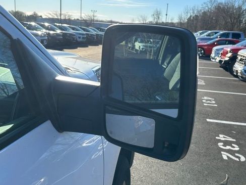 Used 2024 RAM 2500 Big Horn w/ Bed Utility Group image 14