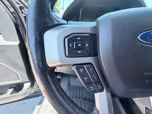 Used 2017 Ford F250 Platinum w/ Platinum Ultimate Package AWD/4WD image 15