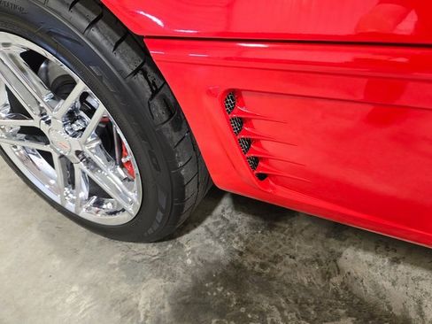 Used 1996 Chevrolet Corvette Coupe image 27