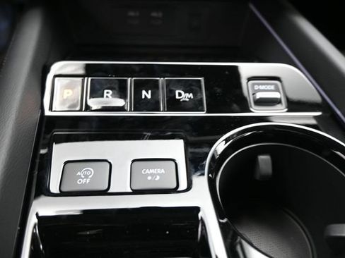 Used 2025 Nissan Murano SL AWD/4WD image 16