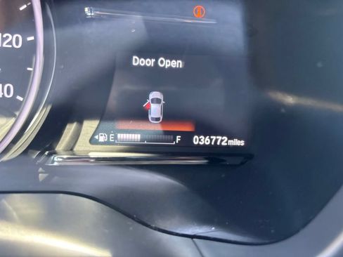 Used 2022 Honda HR-V EX image 21