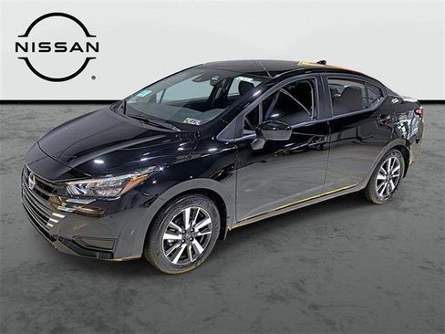 Used 2025 Nissan Versa SV w/ Trunk Package FWD image 1