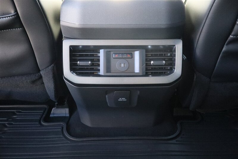 Used 2026 Ford F350 Platinum AWD/4WD image 28