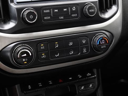 Used 2018 Chevrolet Colorado ZR2 AWD/4WD image 24