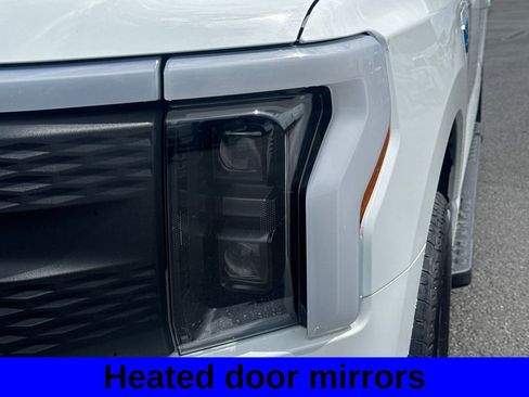 Used 2025 Ford F150 Lightning Flash AWD/4WD image 17