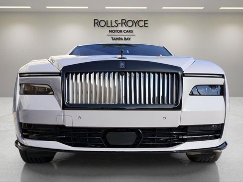 New 2026 Rolls-Royce Spectre Black Badge image 9