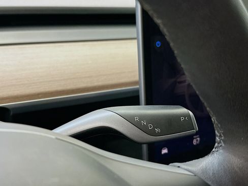 Used 2023 Tesla Model Y Long Range image 25