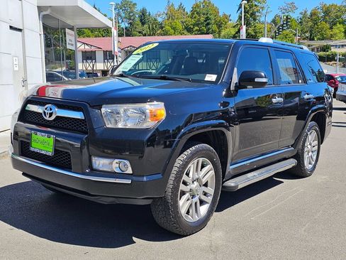Used 2012 Toyota 4Runner Limited AWD/4WD image 3