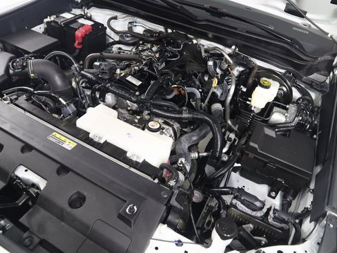 Used 2024 Toyota Tacoma TRD Off-Road image 17