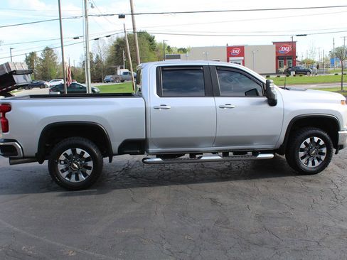Used 2021 Chevrolet Silverado 2500 LT w/ All Star Edition image 3